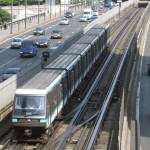 Metro-Paris-ligne-1-Pont-de