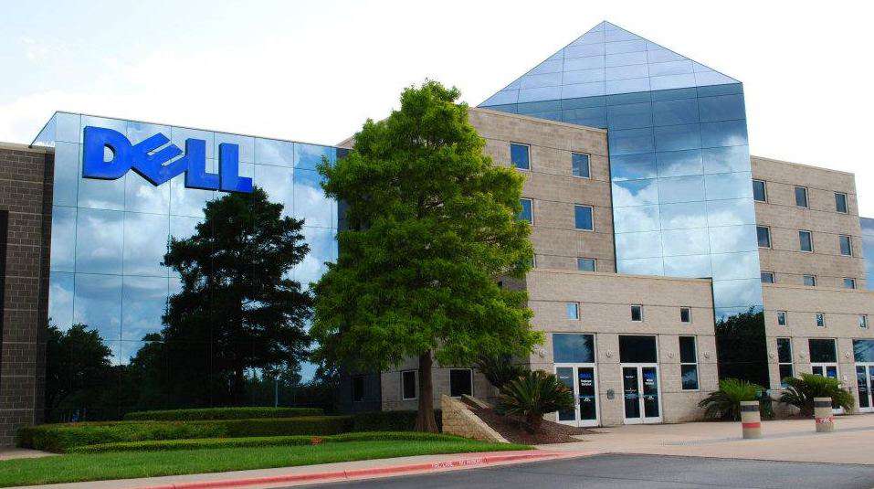 Das Dell-Hauptquartier (hier von vorn) in Texas verfügt im Hinterhof über einen Parkplatz mit Solarstrom-Dächern. (pd)