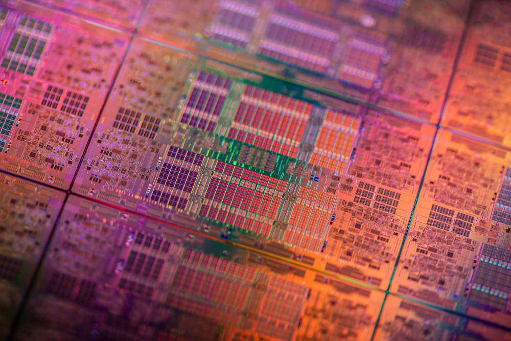 Intel-Itanium-Processor-9500_9s